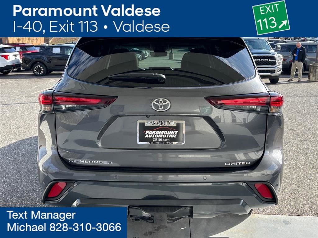 Used 2025 Toyota Highlander Limited image 25