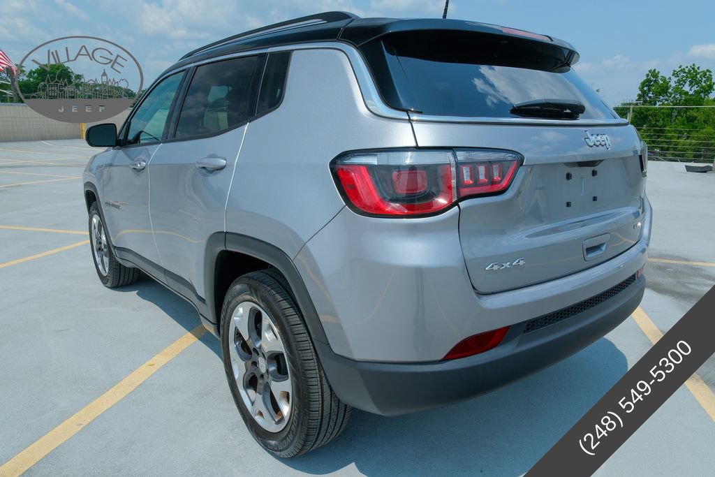 Used 2018 Jeep Compass Limited AWD/4WD image 9