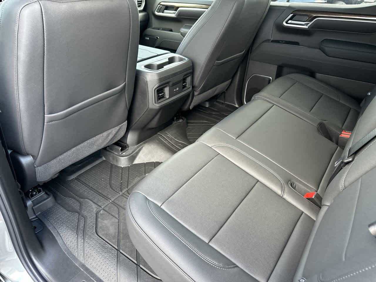 New 2026 Chevrolet Silverado 1500 RST w/ Convenience Package II AWD/4WD image 11