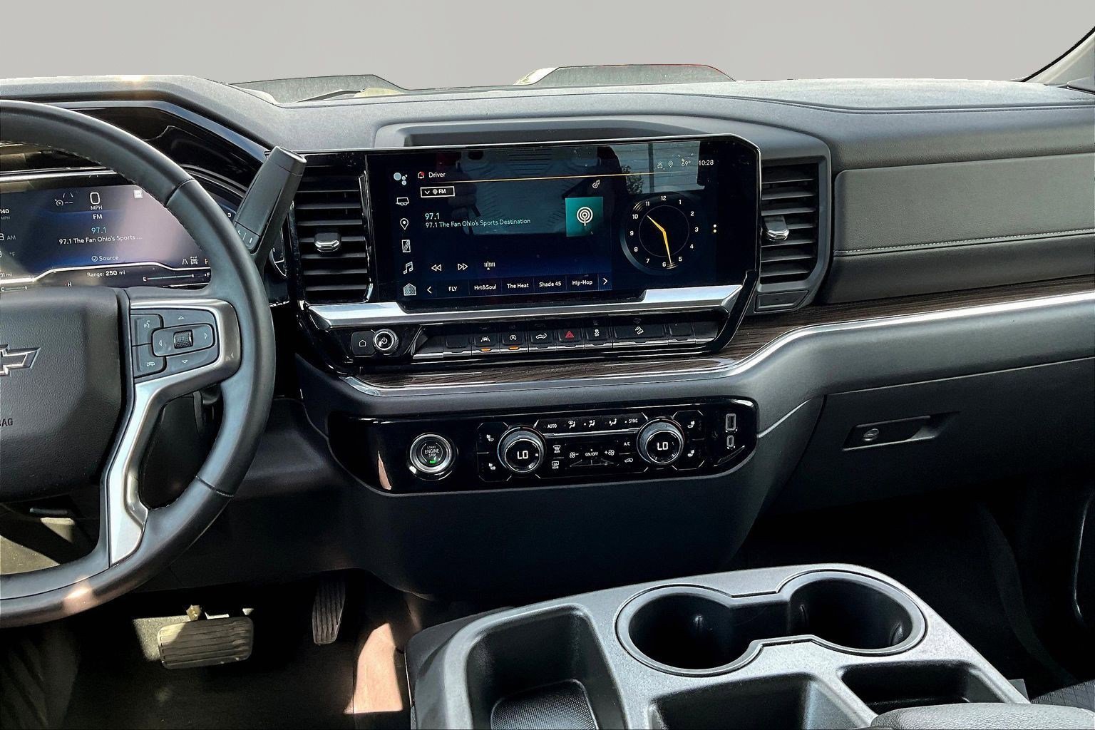 Used 2023 Chevrolet Silverado 1500 LT Trail Boss AWD/4WD image 9