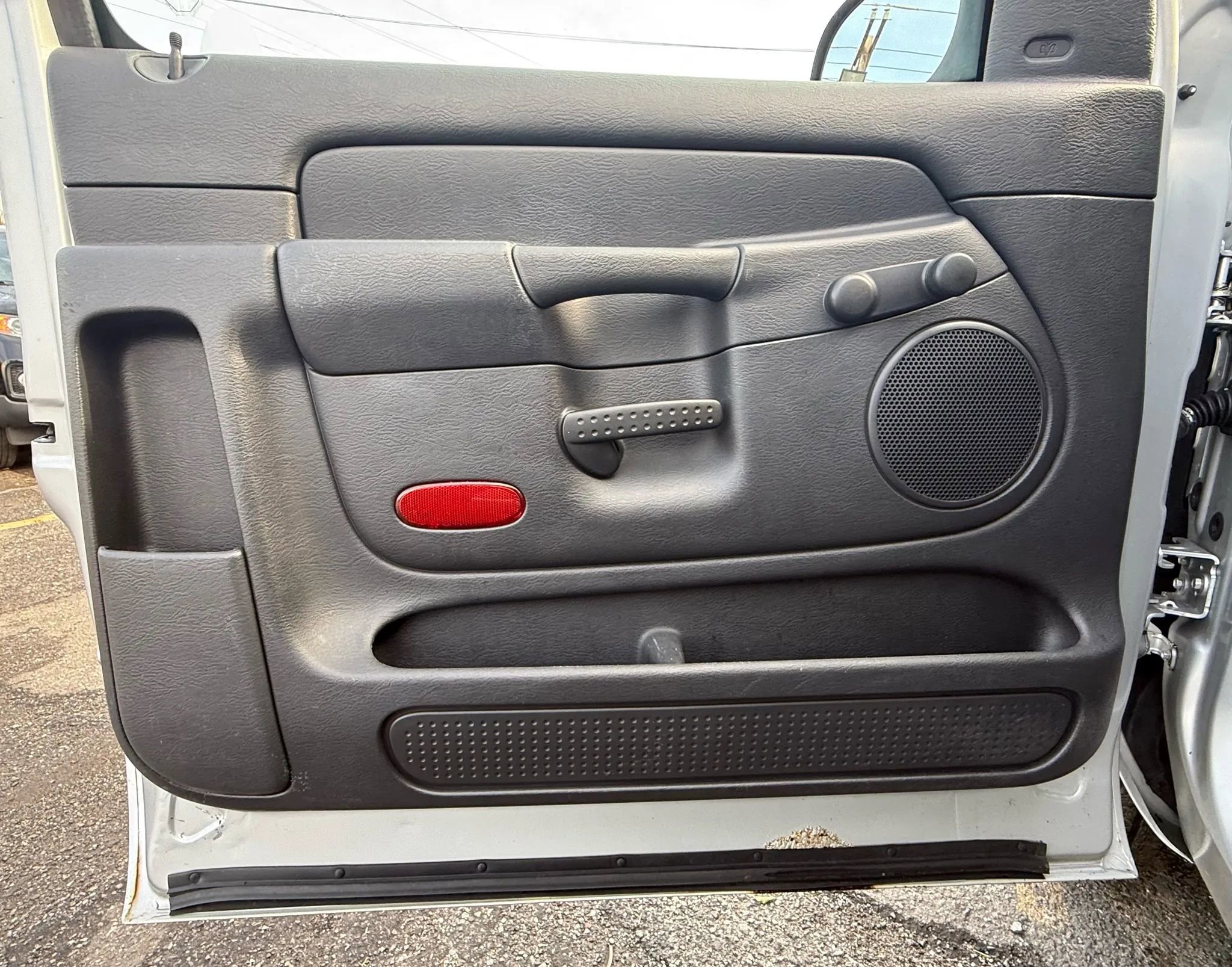 Used 2003 Dodge Ram 1500 Truck ST image 9