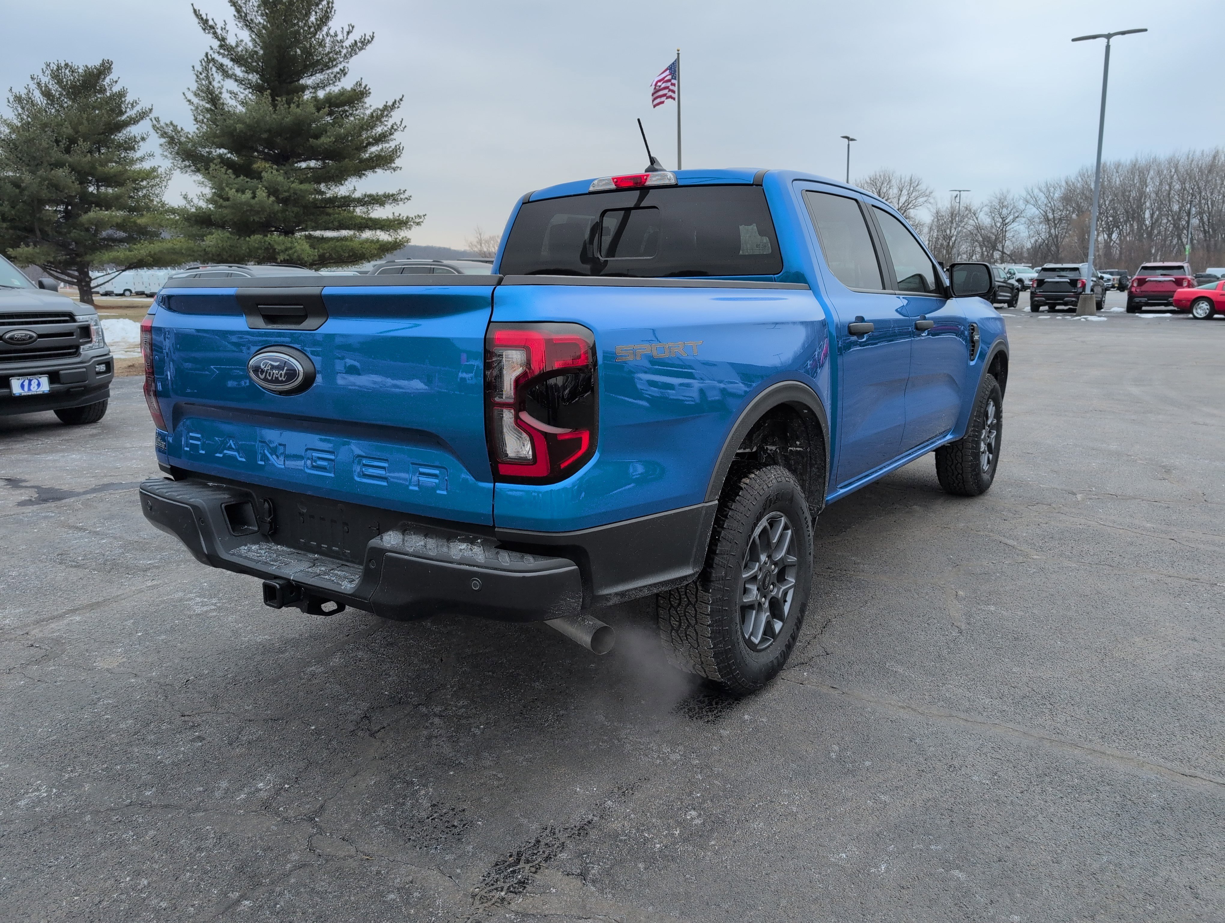 Used 2025 Ford Ranger XLT w/ Trailer Tow Package image 7