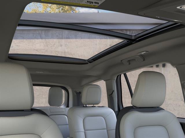 New 2026 Lincoln Aviator AWD image 22