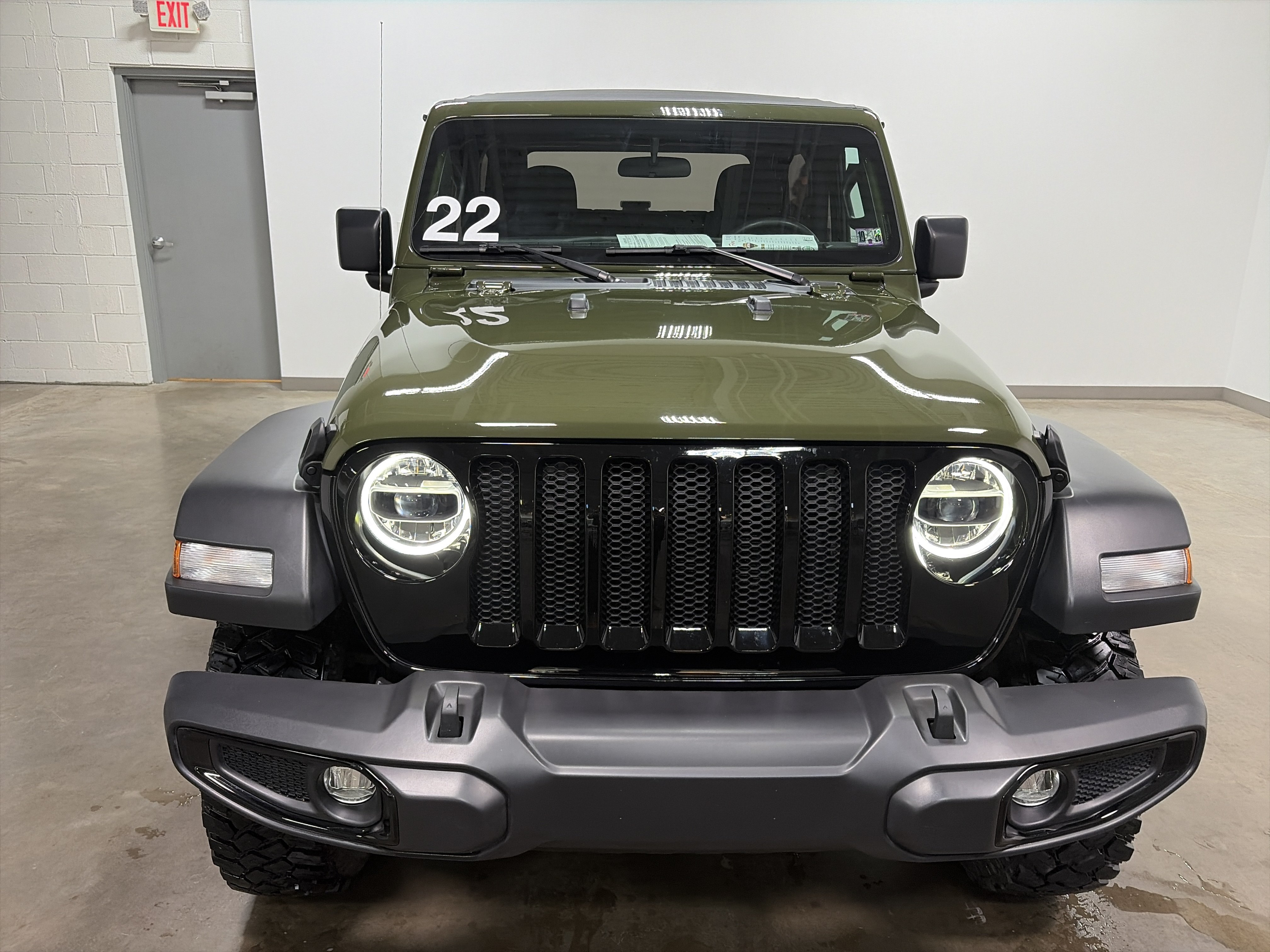 Used 2022 Jeep Wrangler Sport AWD/4WD image 35