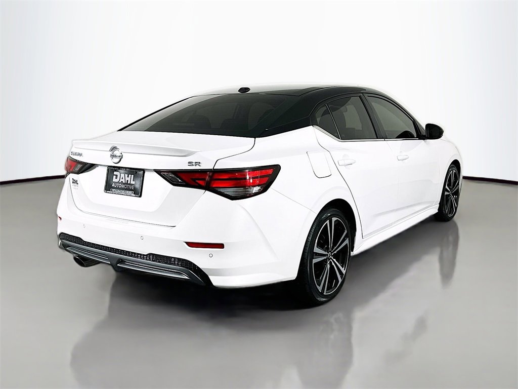 Used 2022 Nissan Sentra SR w/ Trunk Package image 10