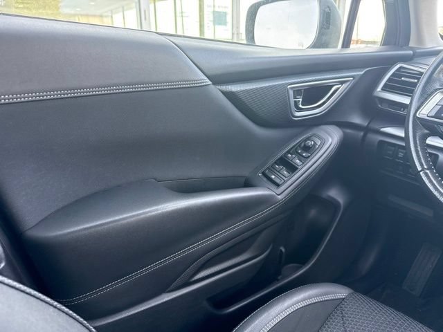 Used 2021 Subaru Forester Premium AWD/4WD image 24