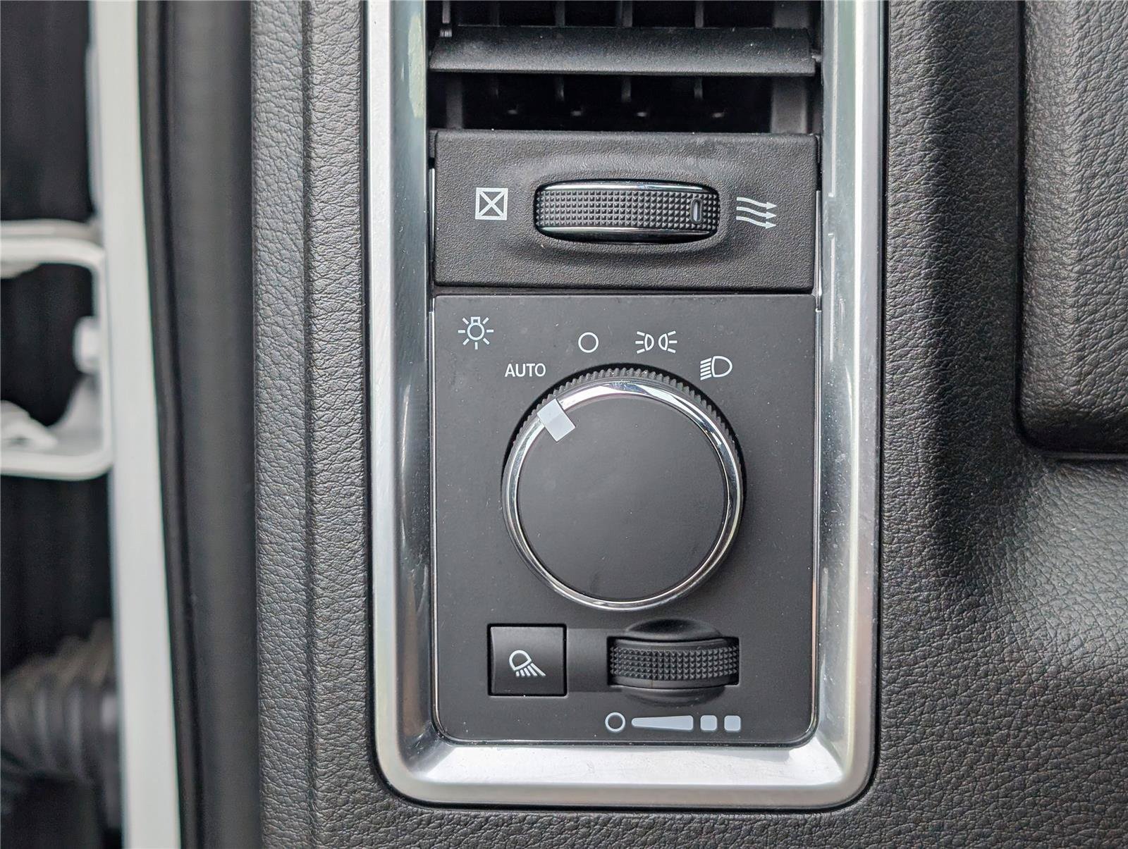 Used 2022 RAM 1500 Warlock w/ Electronics Group AWD/4WD image 21