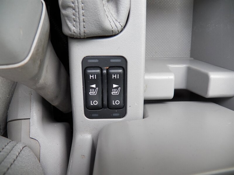 Used 2012 Subaru Forester 2.5X Premium w/ All-Weather Pkg AWD/4WD image 18