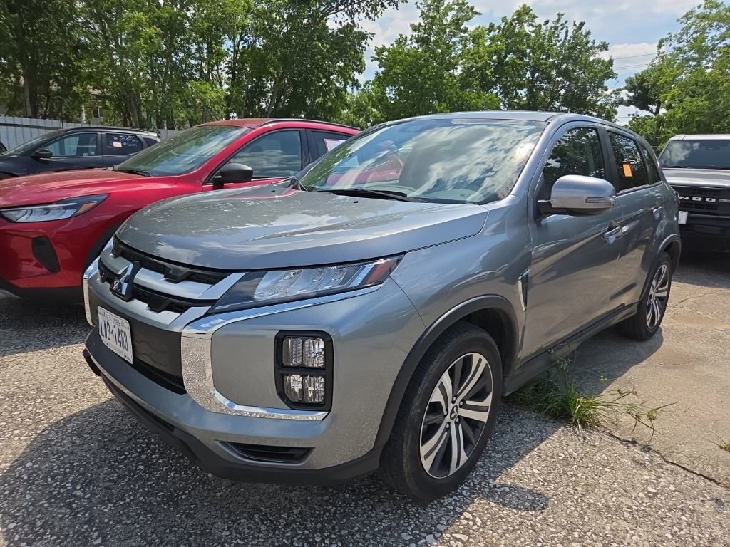 Used 2025 Mitsubishi Outlander Sport SE AWD/4WD image 1