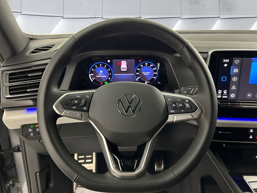 Used 2025 Volkswagen Atlas Cross Sport SEL Premium R-Line image 9