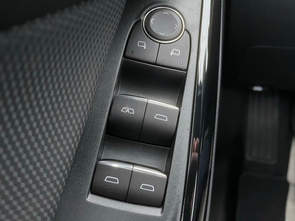 New 2026 Chevrolet Equinox RS w/ Convenience Package III image 10