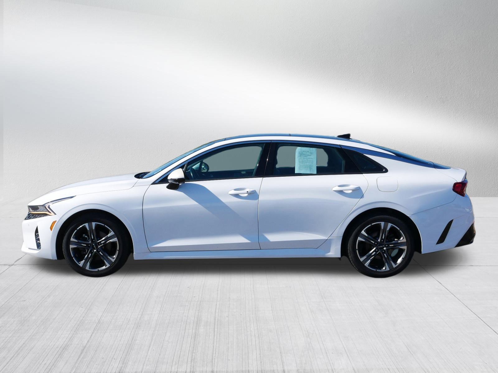 Used 2022 Kia K5 EX w/ EX Premium Package image 4