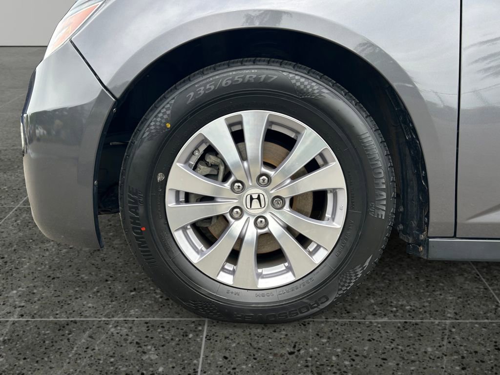 Used 2016 Honda Odyssey SE image 4