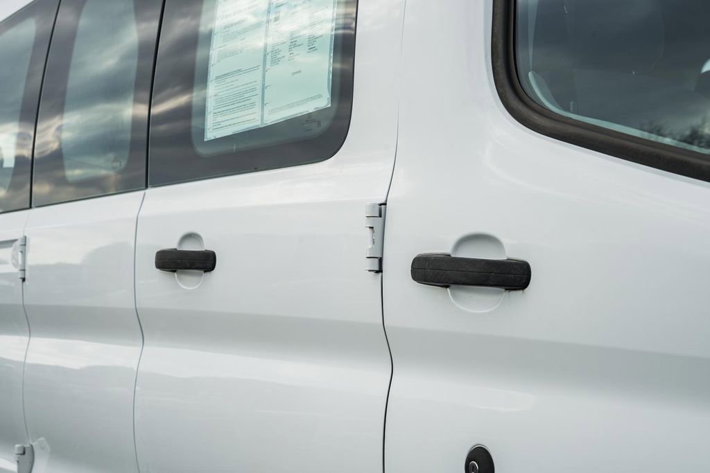 Used 2015 Ford Transit 350 XLT image 13