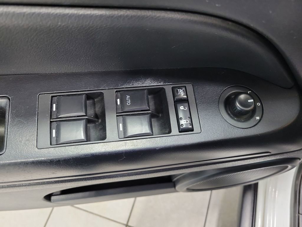 Used 2017 Jeep Patriot High Altitude image 26