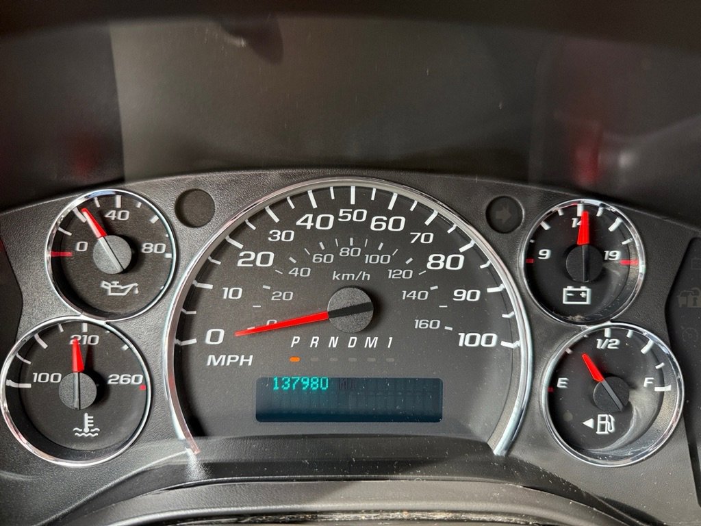 Used 2016 Chevrolet Express 3500 RWD image 14
