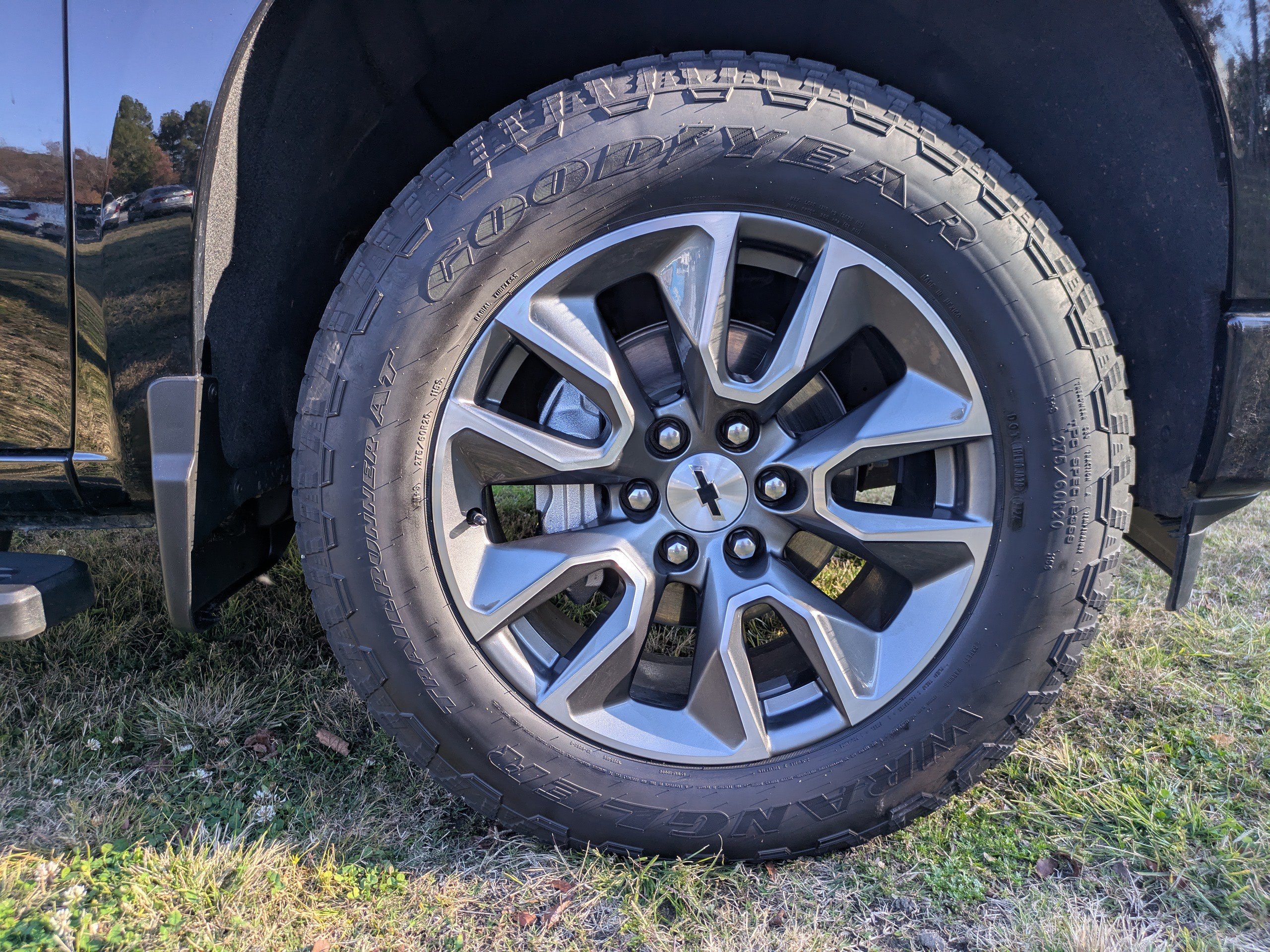 Used 2025 Chevrolet Silverado 1500 RST w/ Z71 Off-Road Package image 11