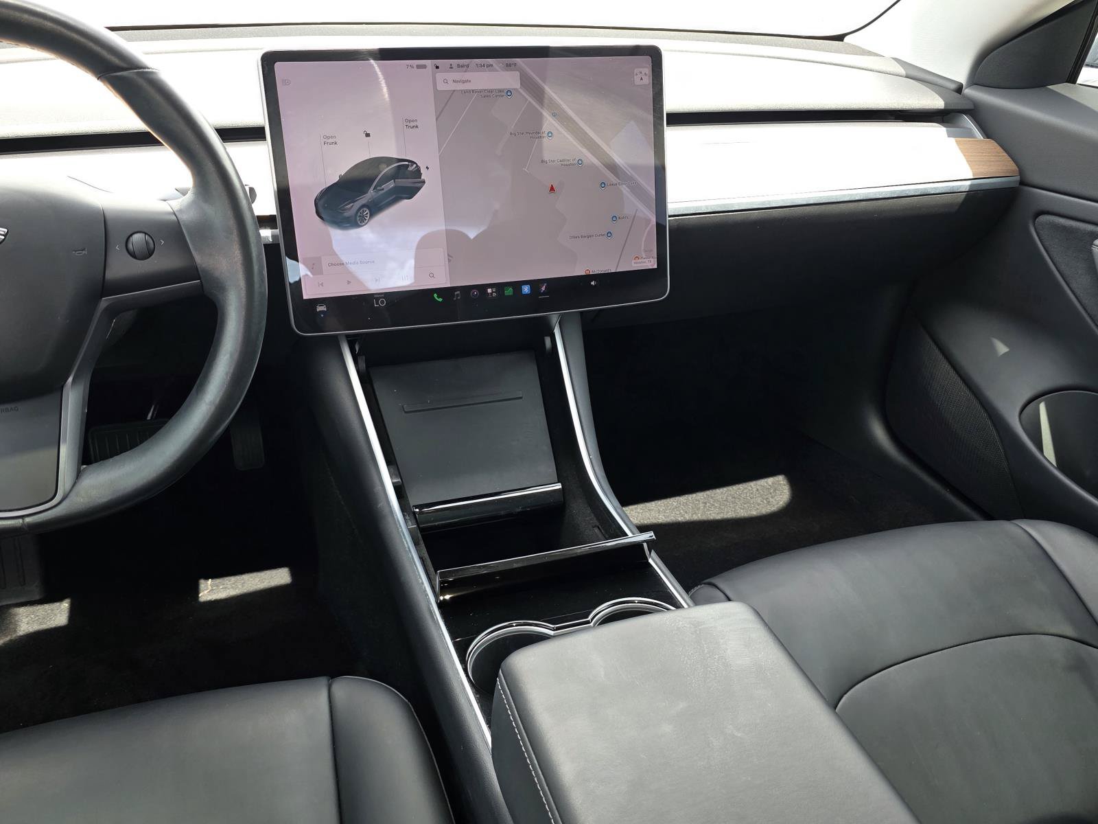 Used 2018 Tesla Model 3 Long Range RWD image 11