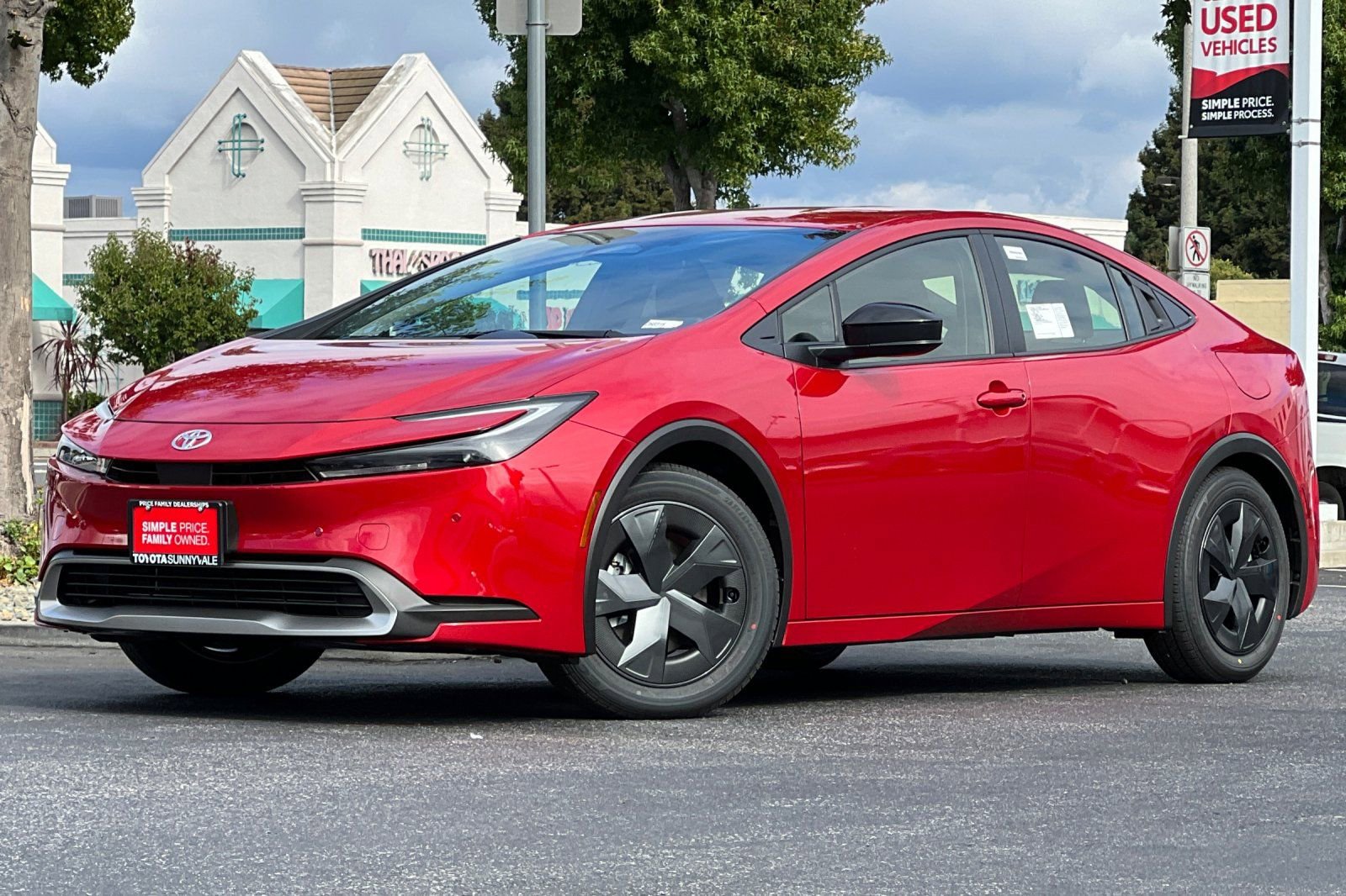 New 2026 Toyota Prius Plug-In Hybrid image 2