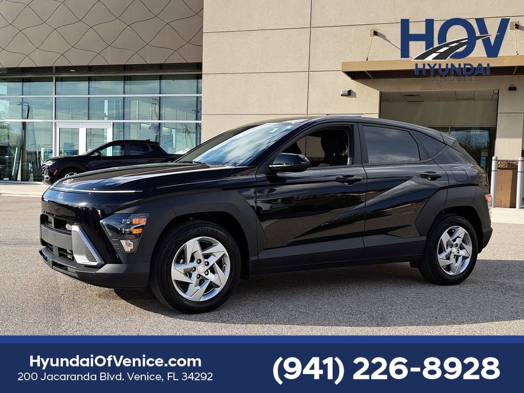 Certified 2024 Hyundai Kona SE image 12