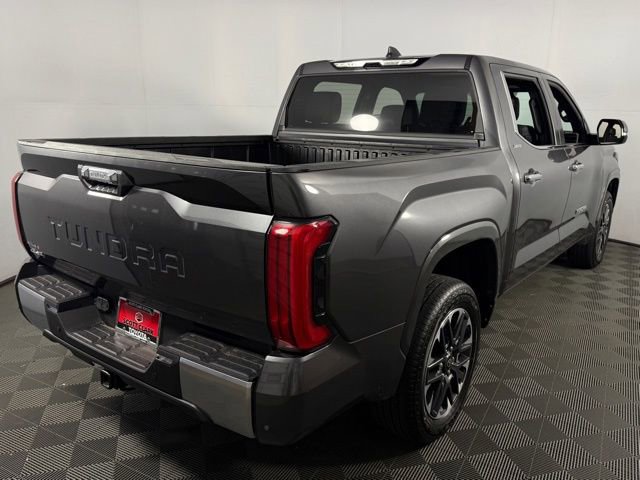 Used 2025 Toyota Tundra Limited image 30