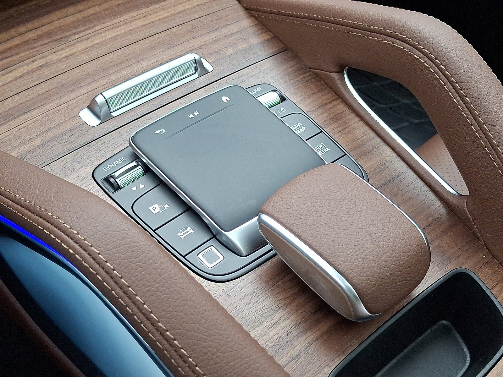 New 2026 Mercedes-Benz GLE 450 4MATIC image 15