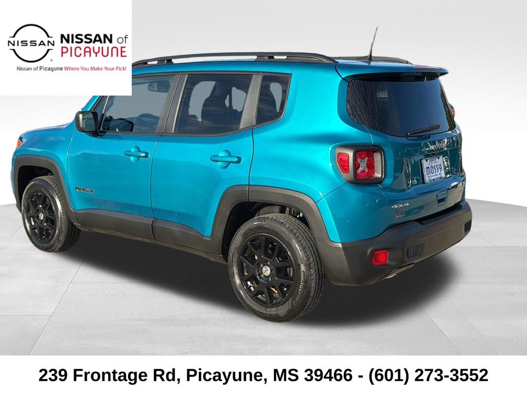 Used 2022 Jeep Renegade Latitude image 3