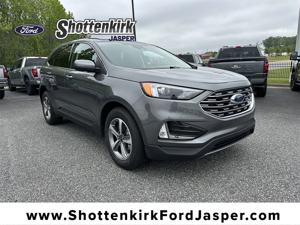 Used 2022 Ford Edge SEL w/ Convenience Package