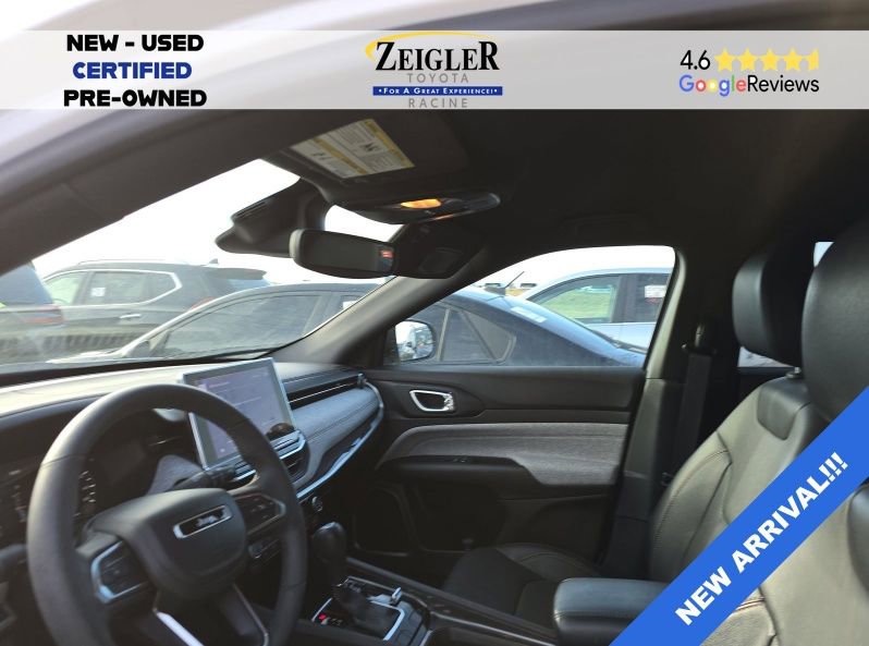 Used 2023 Jeep Compass Latitude AWD/4WD image 11