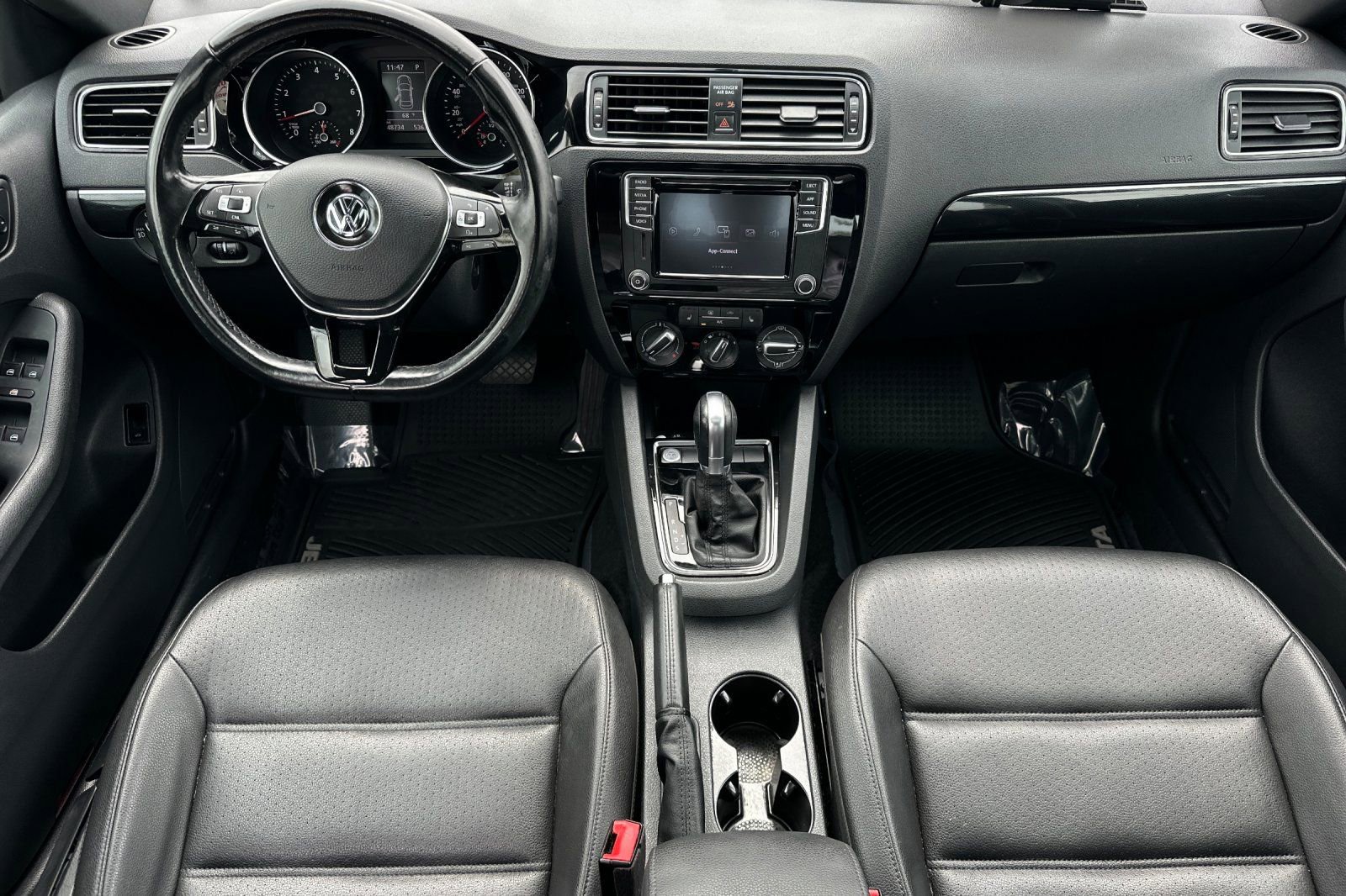 Used 2018 Volkswagen Jetta Sport image 15