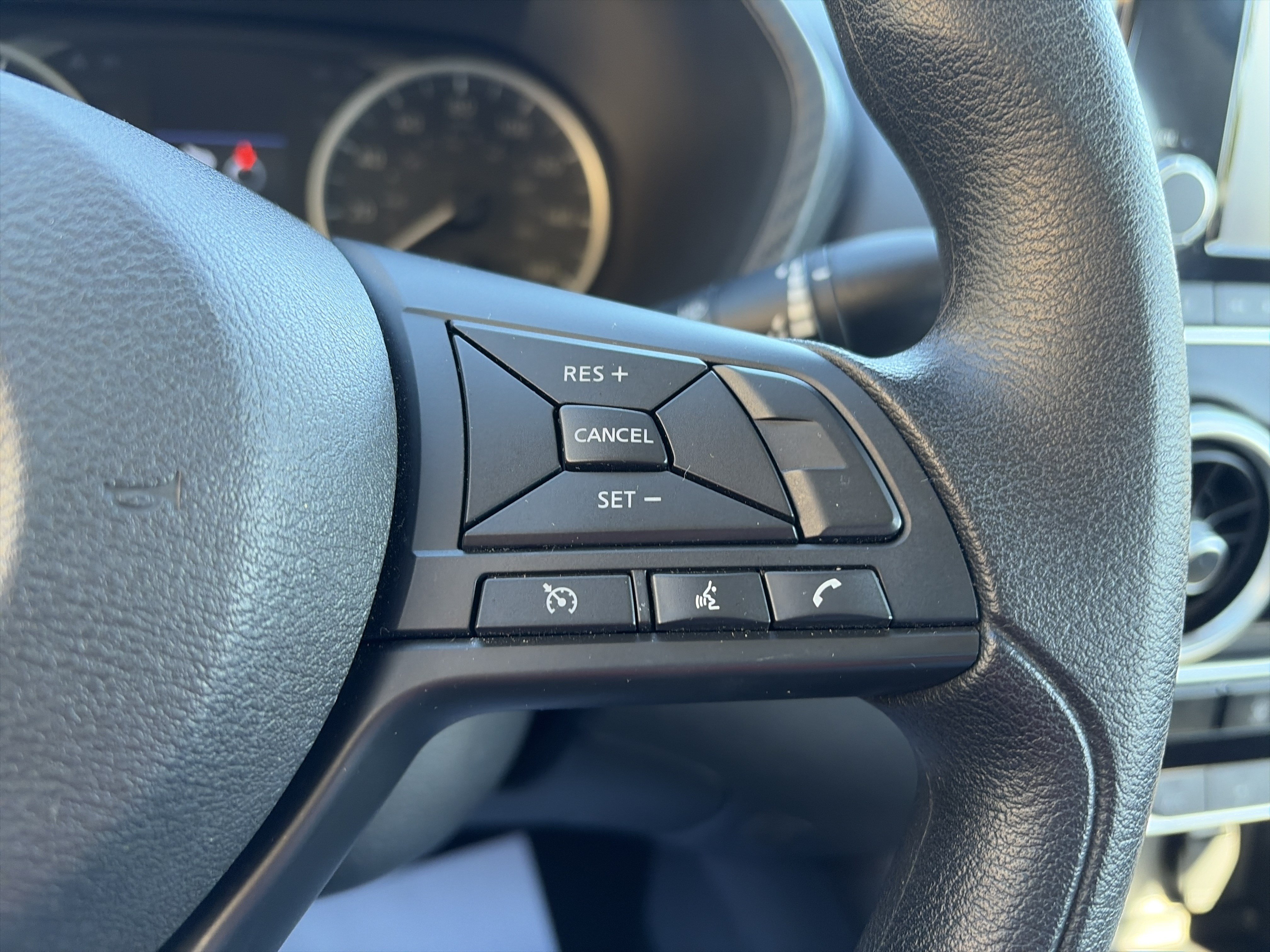 Used 2025 Nissan Sentra S FWD image 19