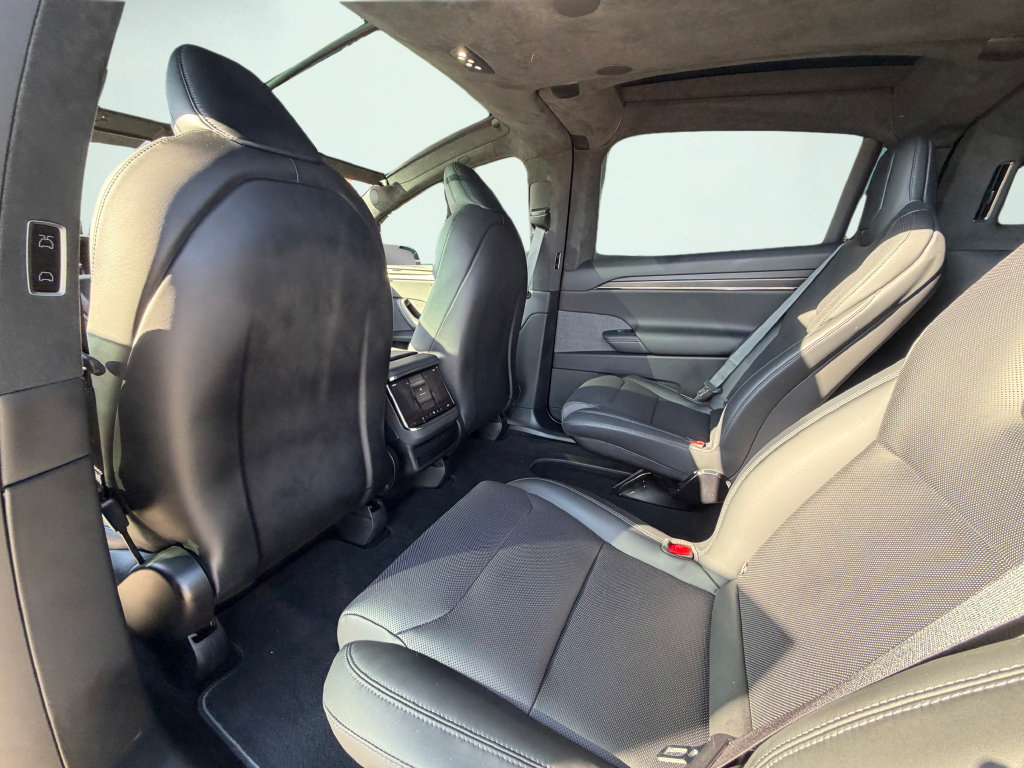 Used 2026 Tesla Model X Plaid AWD/4WD image 54