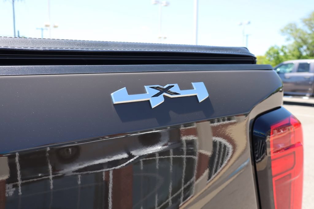 Used 2024 GMC Sierra 1500 Elevation AWD/4WD image 29