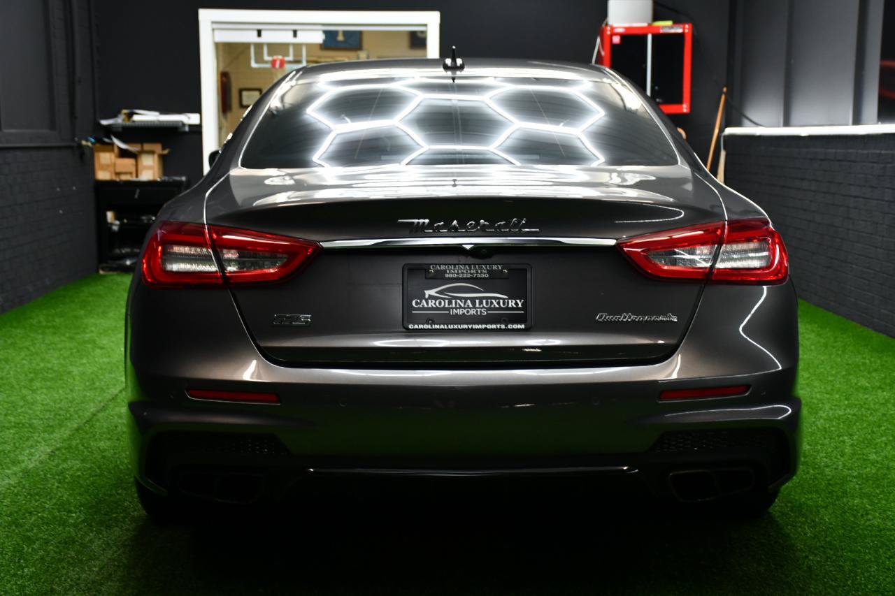 Used 2017 Maserati Quattroporte GTS GranSport RWD image 12
