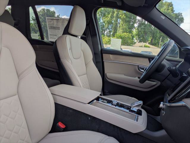 New 2026 Volvo XC90 B6 Plus w/ Protection Package Premier AWD/4WD image 14