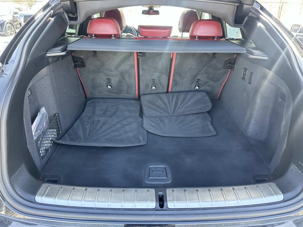 Used 2023 BMW X4 xDrive30i image 32