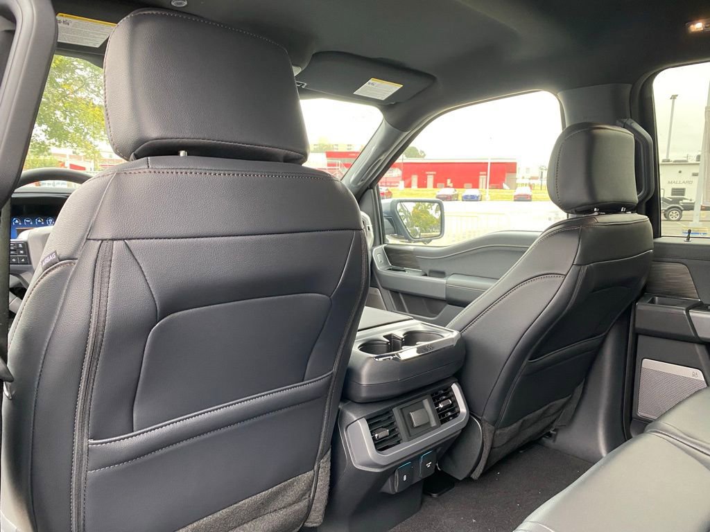 New 2025 Ford F150 Lariat w/ Equipment Group 501A Mid image 31