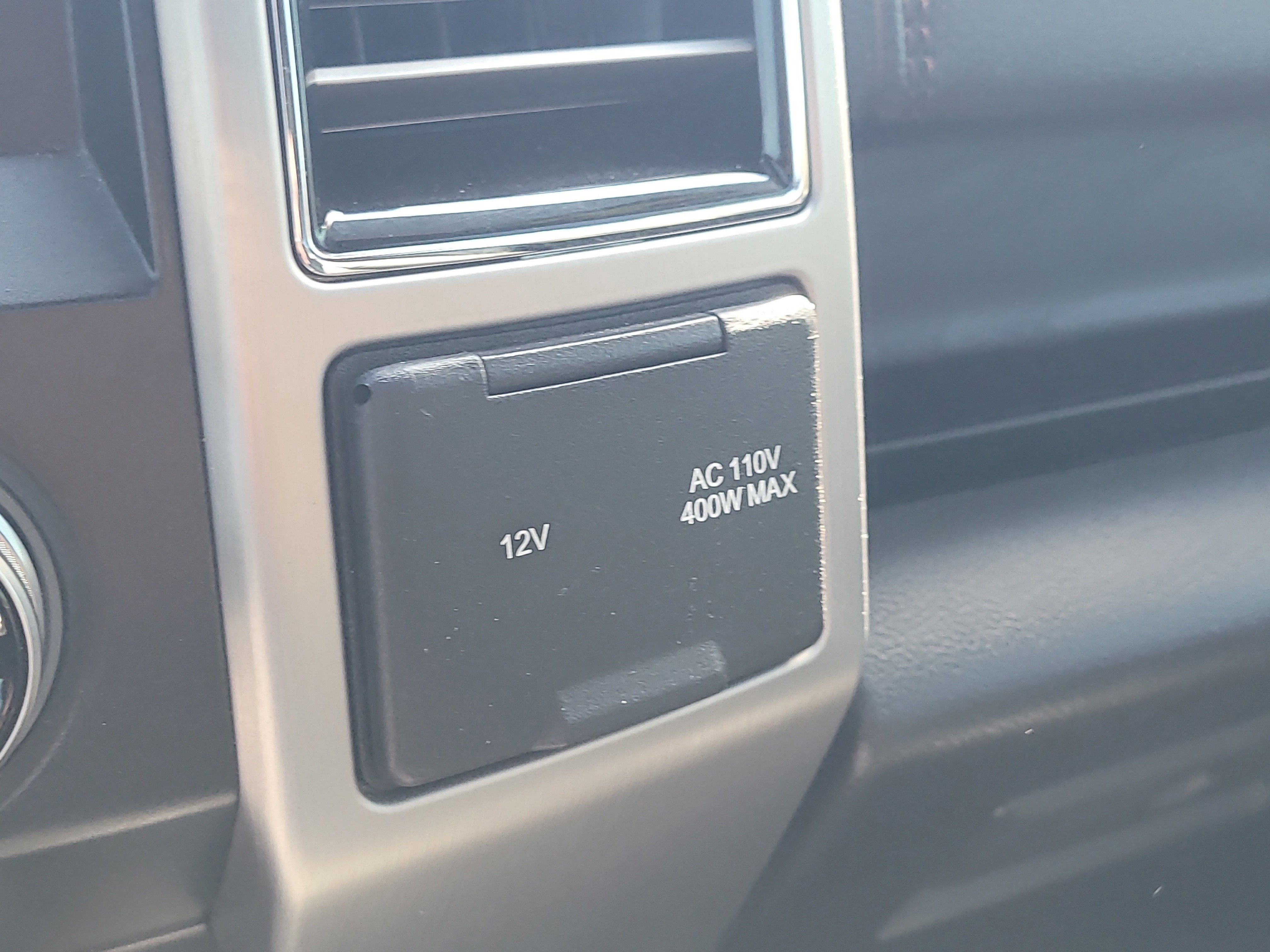 Used 2019 Ford F150 Platinum w/ Equipment Group 701A Luxury image 30