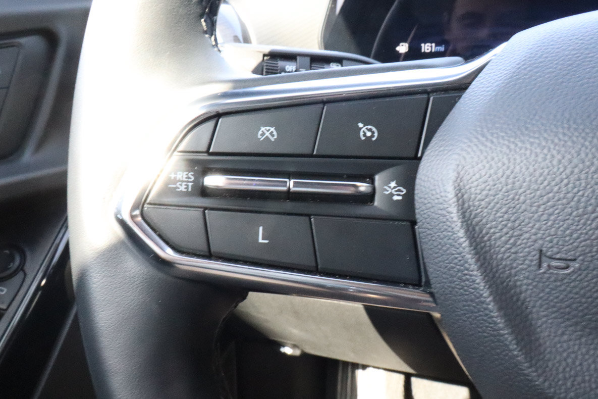 Used 2025 Chevrolet Equinox LT w/ Convenience Package II FWD image 27