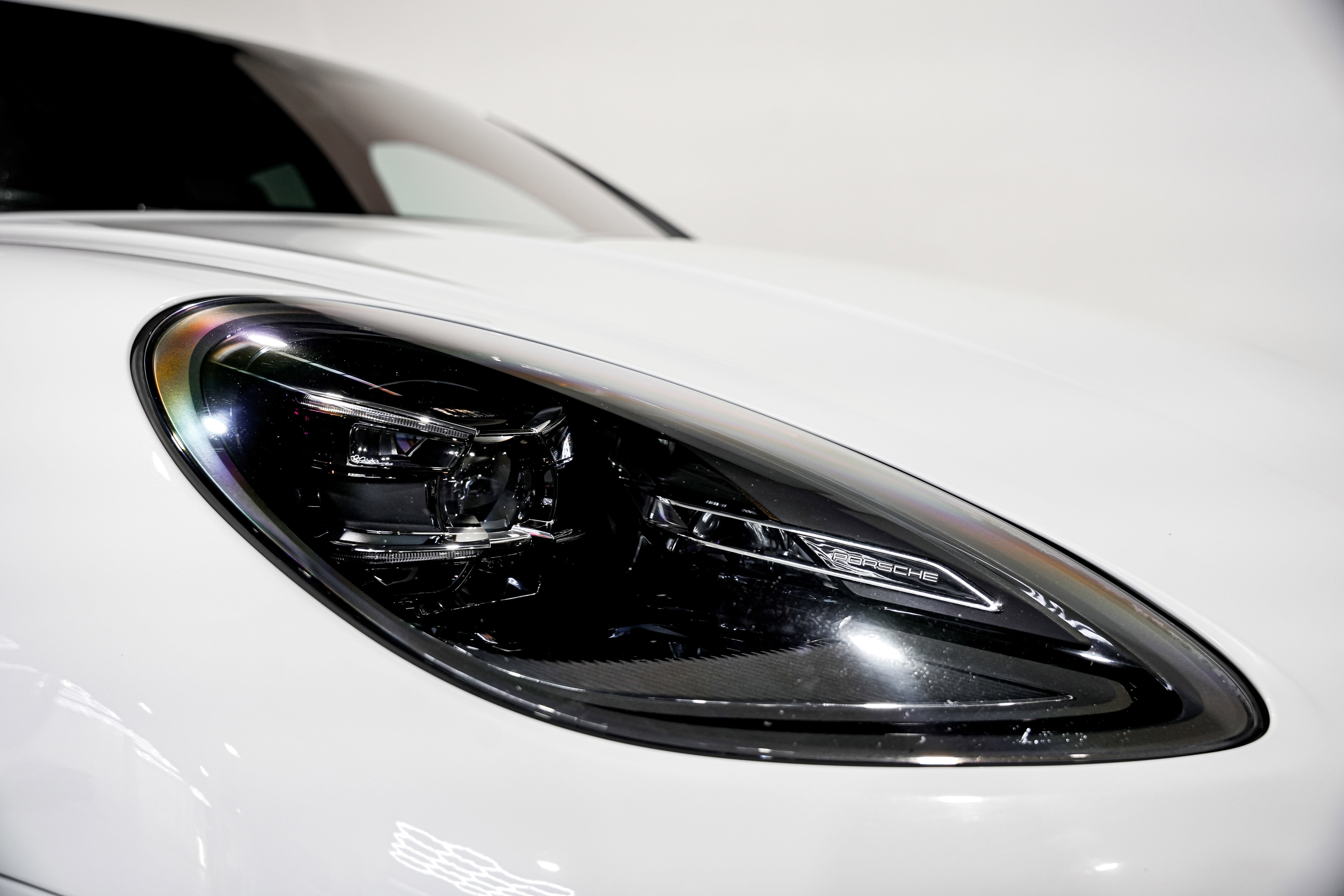 Used 2023 Porsche Macan S image 46