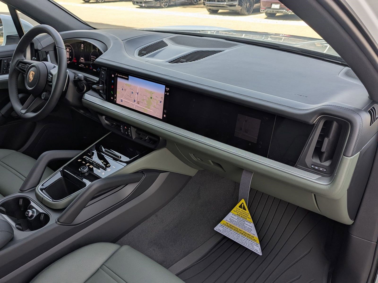 New 2026 Porsche Cayenne image 25
