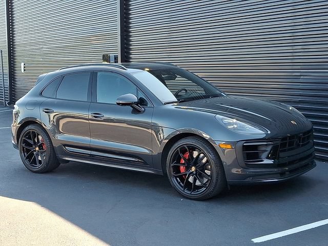 Certified 2024 Porsche Macan GTS AWD/4WD image 9