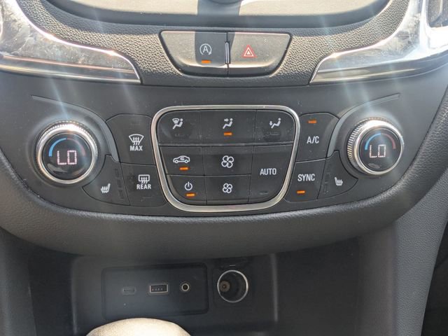 Used 2024 Chevrolet Equinox LT FWD image 20