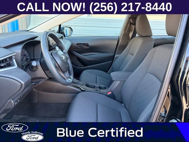 Used 2025 Toyota Corolla LE w/ Convenience Package image 9