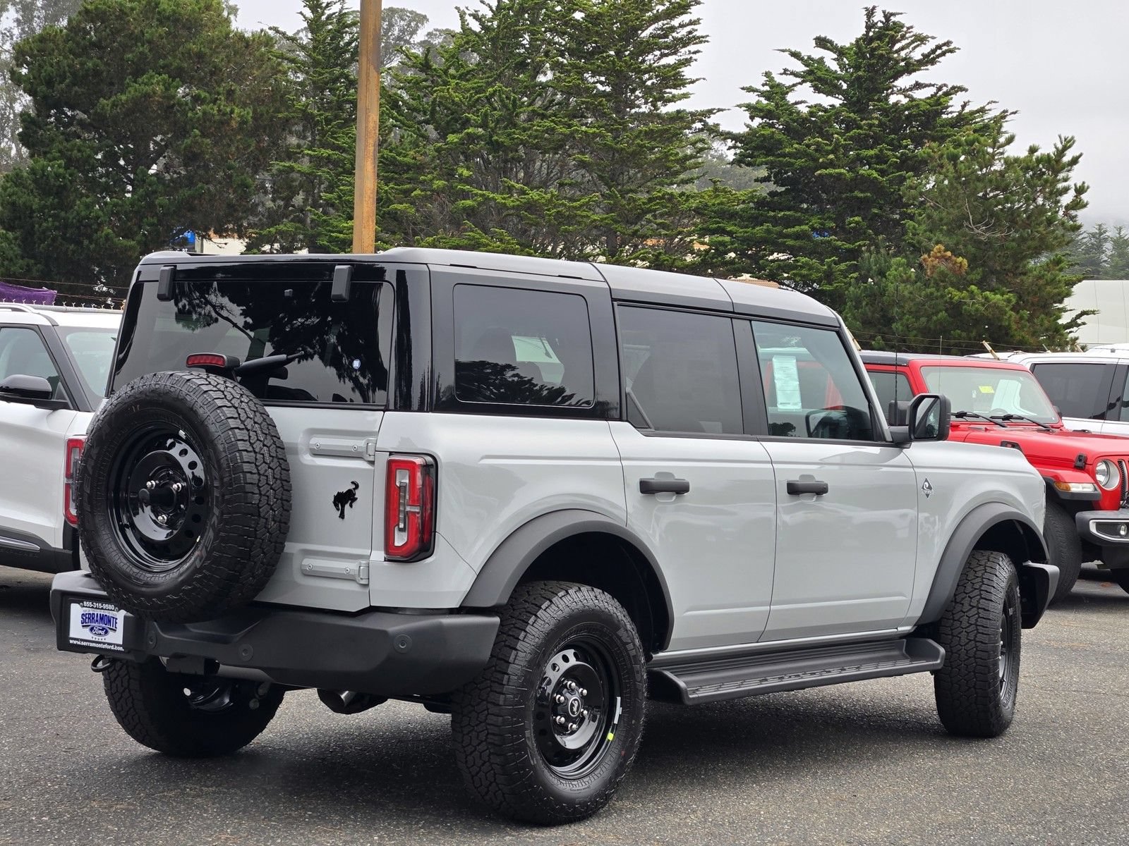 New 2026 Ford Bronco Outer Banks AWD/4WD image 4
