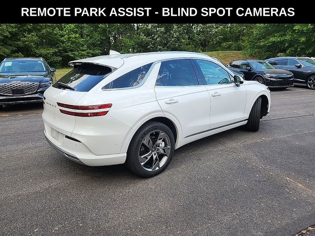 Used 2024 Genesis Electrified GV70 w/ Prestige Package AWD/4WD image 2