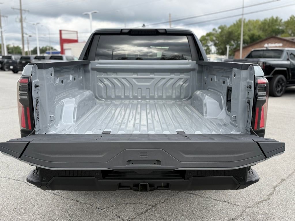 New 2026 GMC Sierra EV Elevation image 3
