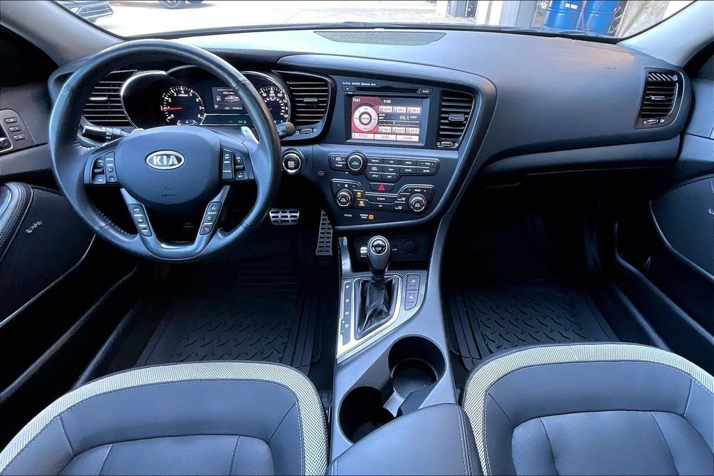 Used 2011 Kia Optima SX w/ Premium Touring Pkg FWD image 15