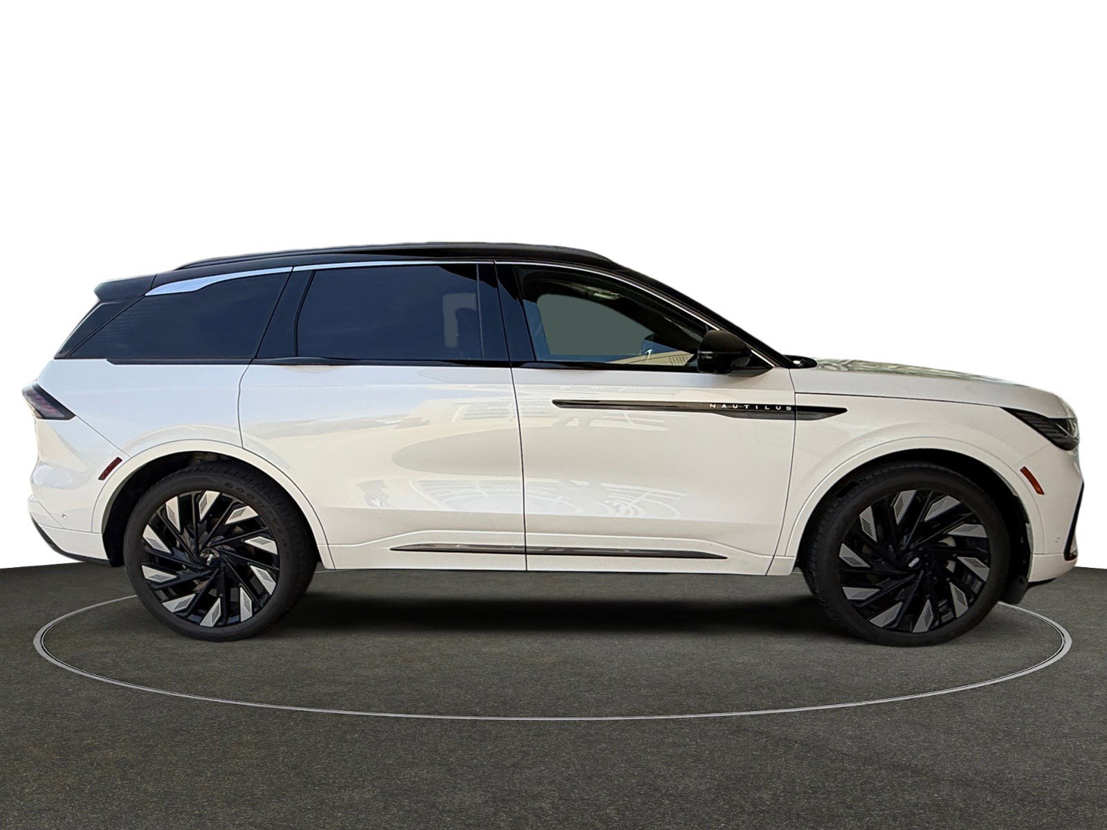 Used 2024 Lincoln Nautilus Black Label w/ Jet Appearance Package (87T) AWD/4WD image 7