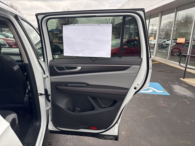 New 2026 Volkswagen Atlas Peak Edition image 35
